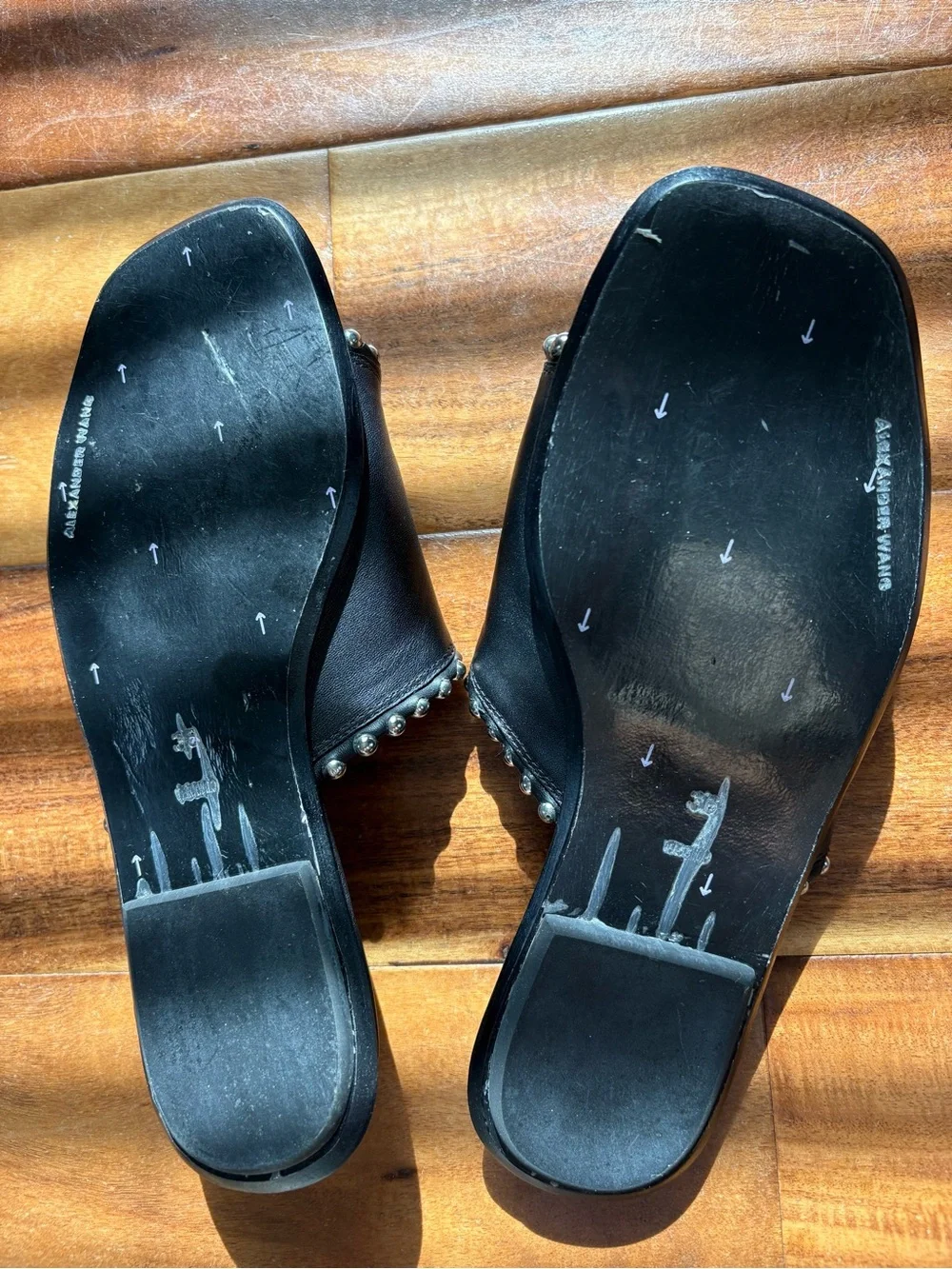 NWOB Alexander Wang Black Leather Silver Studded Slide Sandals Size EU36
